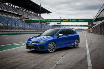 Volkswagen Golf R avtomobilizem.com športni Golf_2