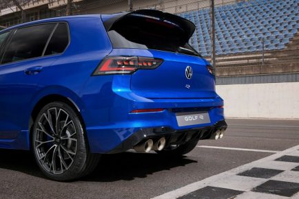 Volkswagen Golf R avtomobilizem.com športni Golf_7