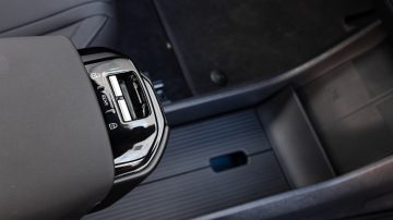 Volvo_EX30_SingleMotorExtendedRange_Ultra_32