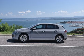 VW GOLF 02