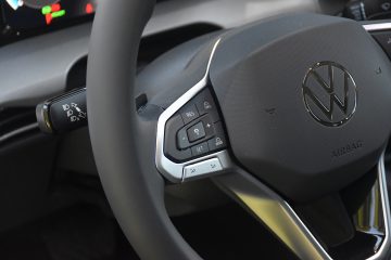 VW GOLF 10