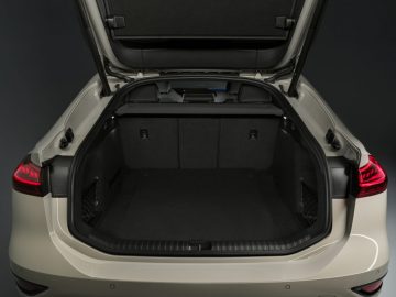 Audi A6 e-tron avant avtomobilizem.com_10