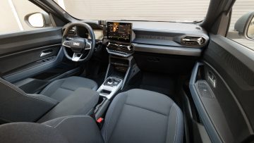 Dacia_Duster_Hybrid_Journey_13