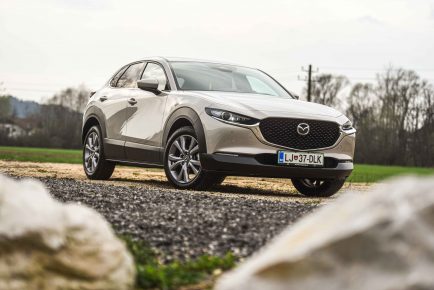 Mazda CX-30 blagi hibrid-18
