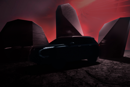 Mitsubishi-Motors_25MY_Outlander_PHEV_Teaser
