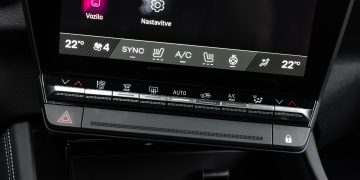 Renault_Rafale_E-Tech_Hybrid_200_Esprit_Alpine_17