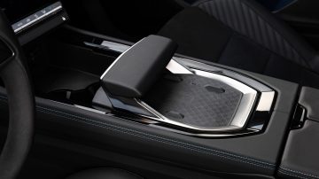 Renault_Rafale_E-Tech_Hybrid_200_Esprit_Alpine_18
