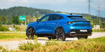 Renault_Rafale_E-Tech_Hybrid_200_Esprit_Alpine_57