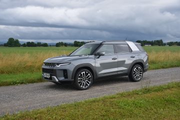 SSANGYONG TORRES 01