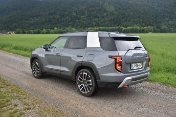 SSANGYONG TORRES 06