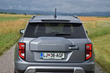 SSANGYONG TORRES 13
