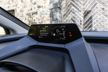 Toyota Prius PHEV priključni hibrid avtomobilizem.com-28