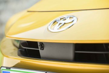 Toyota Prius PHEV priključni hibrid avtomobilizem.com-3