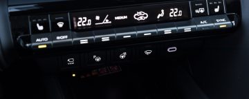 Toyota_C-HR_Plug-in_GR_Sport_16
