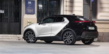 Toyota_C-HR_Plug-in_GR_Sport_23