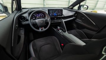 Toyota_C-HR_Plug-in_GR_Sport_32