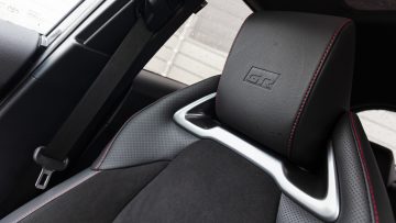 Toyota_C-HR_Plug-in_GR_Sport_34