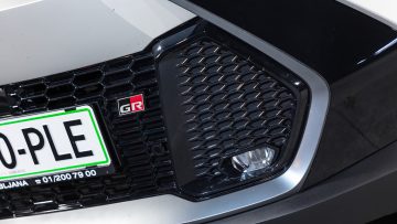 Toyota_C-HR_Plug-in_GR_Sport_69