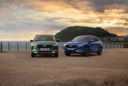 2023_FORD_KUGA_ACTIVE_ST-LINE_01-LOW