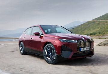 BMW iX