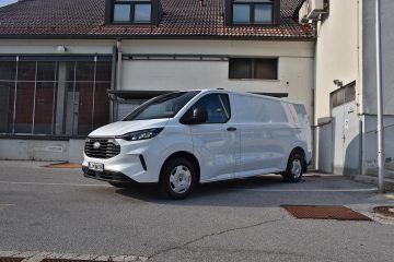 FORD TRANSIT CUSTOM 20