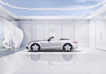 Mercedes-Maybach SL 680 Monogram Series White Ambience;Mercedes-Maybach SL 680 Monogram Series (vorläufige Werte, Energieverbrauch kombiniert: 13,7 l/100 km | CO2-Emissionen kombiniert: 312 g/km | CO2-Klasse: G)*

Mercedes-Maybach SL 680 Monogram Series White Ambience;Mercedes-Maybach SL 680 Monogram Series (provisional figures, combined energy consumption: 13.7 l/100 km | combined CO2 emissions: 312 g/km |CO2 class: G)*
