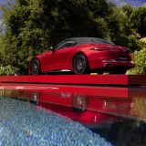Der neue Mercedes-Maybach SL 680 Monogram Series für das ultimative Open-Air-Erlebnis (vorläufige Werte, Energieverbrauch kombiniert: 13,7l/100 km; CO2-Emissionen kombiniert: 312 g/km; CO2-Klasse: G);Mercedes-Maybach SL 680 Monogram Series (vorläufige Werte, Energieverbrauch kombiniert: 13,7 l/100 km | CO2-Emissionen kombiniert: 312 g/km | CO2-Klasse: G)*

The all-new Mercedes-Maybach SL 680 Monogram Series, for the ultimate open-air experience  (provisional figures, combined energy consumption: 13.7 l/100 km; combined CO2emissions: 312 g/km; CO2 class: G);Mercedes-Maybach SL 680 Monogram Series (provisional figures, combined energy consumption: 13.7 l/100 km | combined CO2 emissions: 312 g/km |CO2 class: G)*