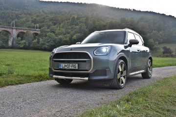 MINI COUNTRYMAN 10