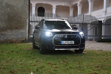 MINI COUNTRYMAN E 07