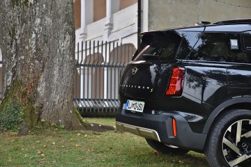 MINI COUNTRYMAN E 10