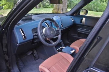 MINI COUNTRYMAN E 11