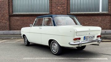 Opel Kadett Luxus Poklon legendi Russelsheim-3