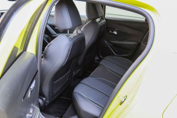 Peugeot 208 1.2 GT hibrid bencin-13