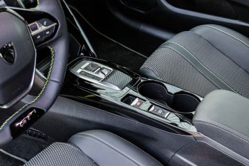 Peugeot 208 1.2 GT hibrid bencin-2