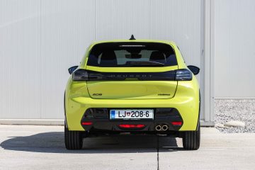 Peugeot 208 1.2 GT hibrid bencin-24
