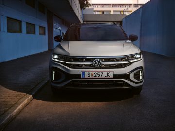 tc0875-Volkswagen T-Roc avtmobilizem.com 2v1