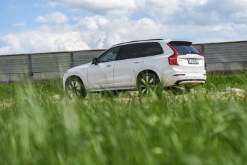 Volvo XC90 PHEV T8 priključni hibrid-2