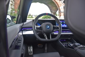 BMW i5 TOURING 13