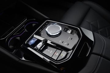 BMW i5 TOURING 19