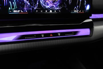 BMW i5 TOURING 21