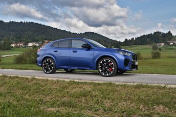 BMW X2 06