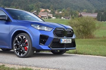 BMW X2 07
