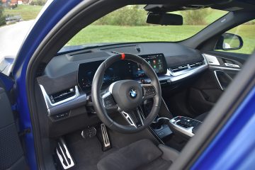 BMW X2 12