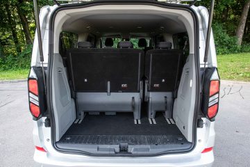 Ford Tourneo Custom kombi potniški avtomobilizem.com-38