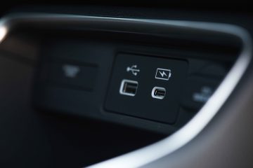 Honda CR-V hibrid notranjost-10