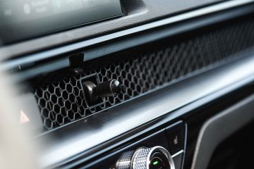 Honda CR-V hibrid notranjost-15