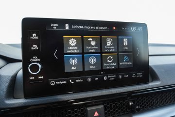 Honda CR-V hibrid notranjost-24