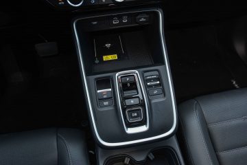 Honda CR-V hibrid notranjost-28