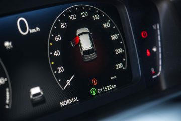 Honda CR-V hibrid notranjost-4