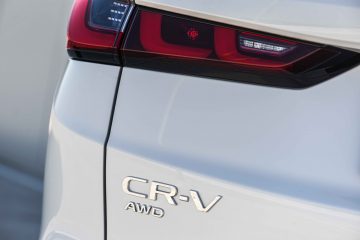 Honda CR-V hibrid notranjost-8